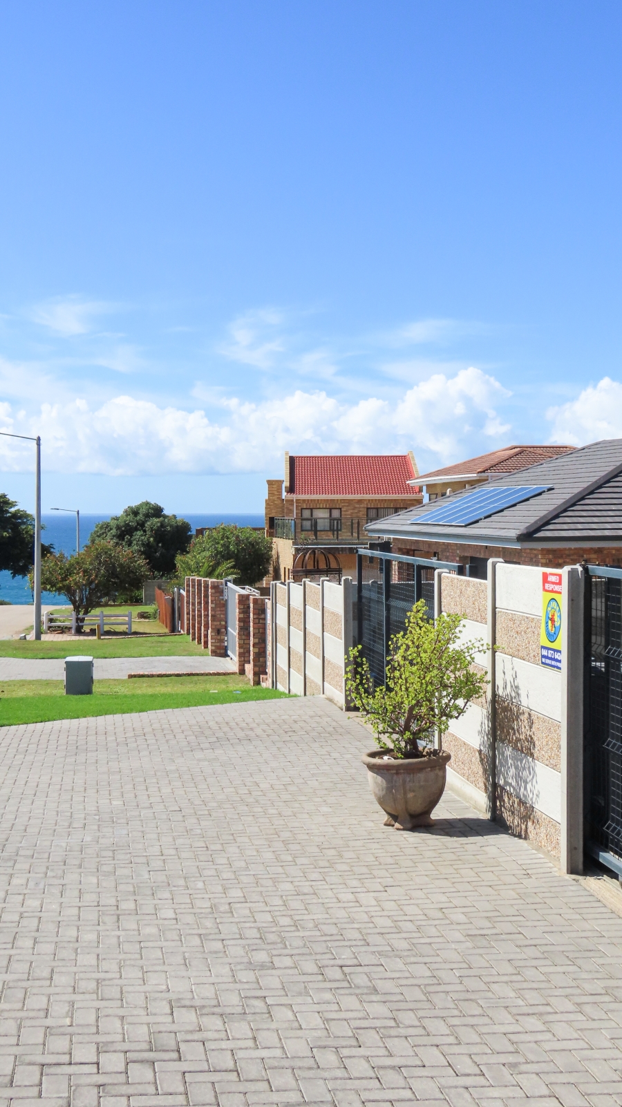4 Bedroom Property for Sale in Reebok Western Cape